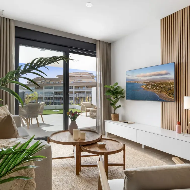 Sale of ground floor apartment in Fuengirola