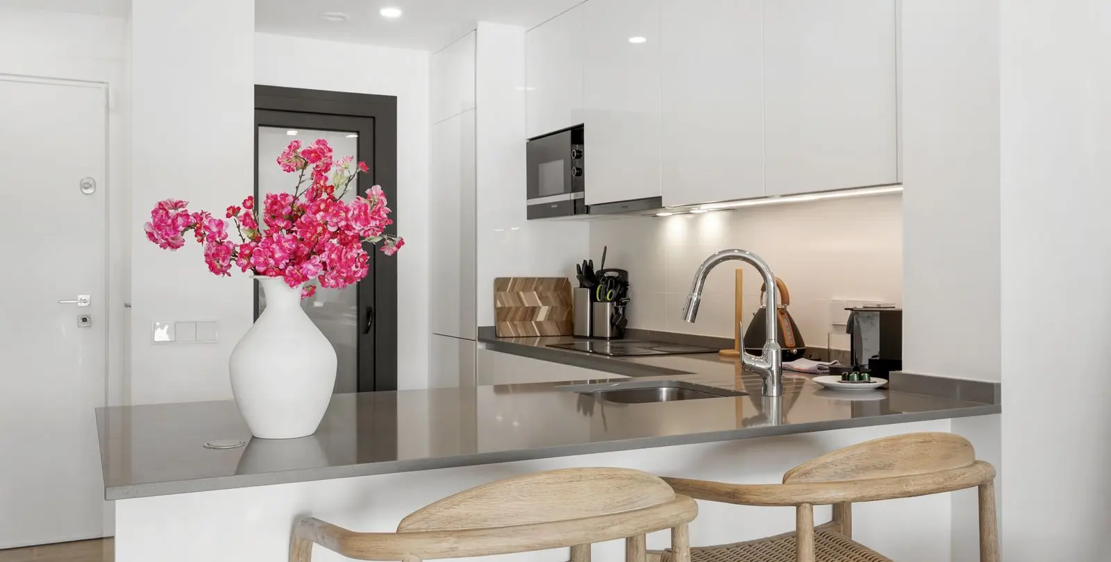 Sale of ground floor apartment in Fuengirola 10
