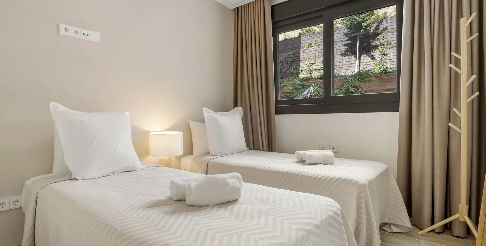 Sale of ground floor apartment in Fuengirola 18