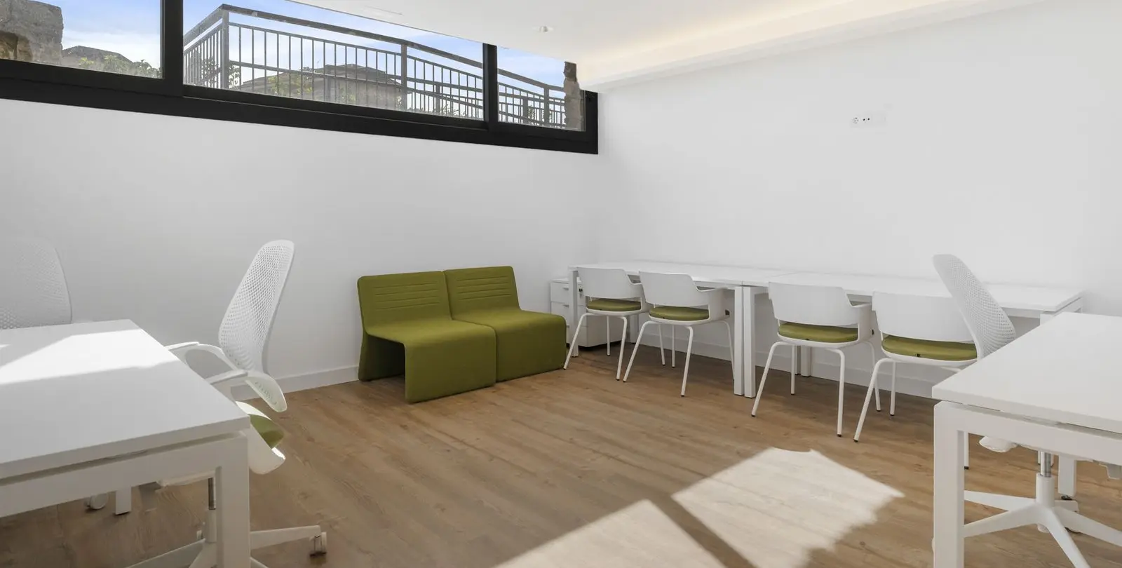 Sale of ground floor apartment in Fuengirola 28