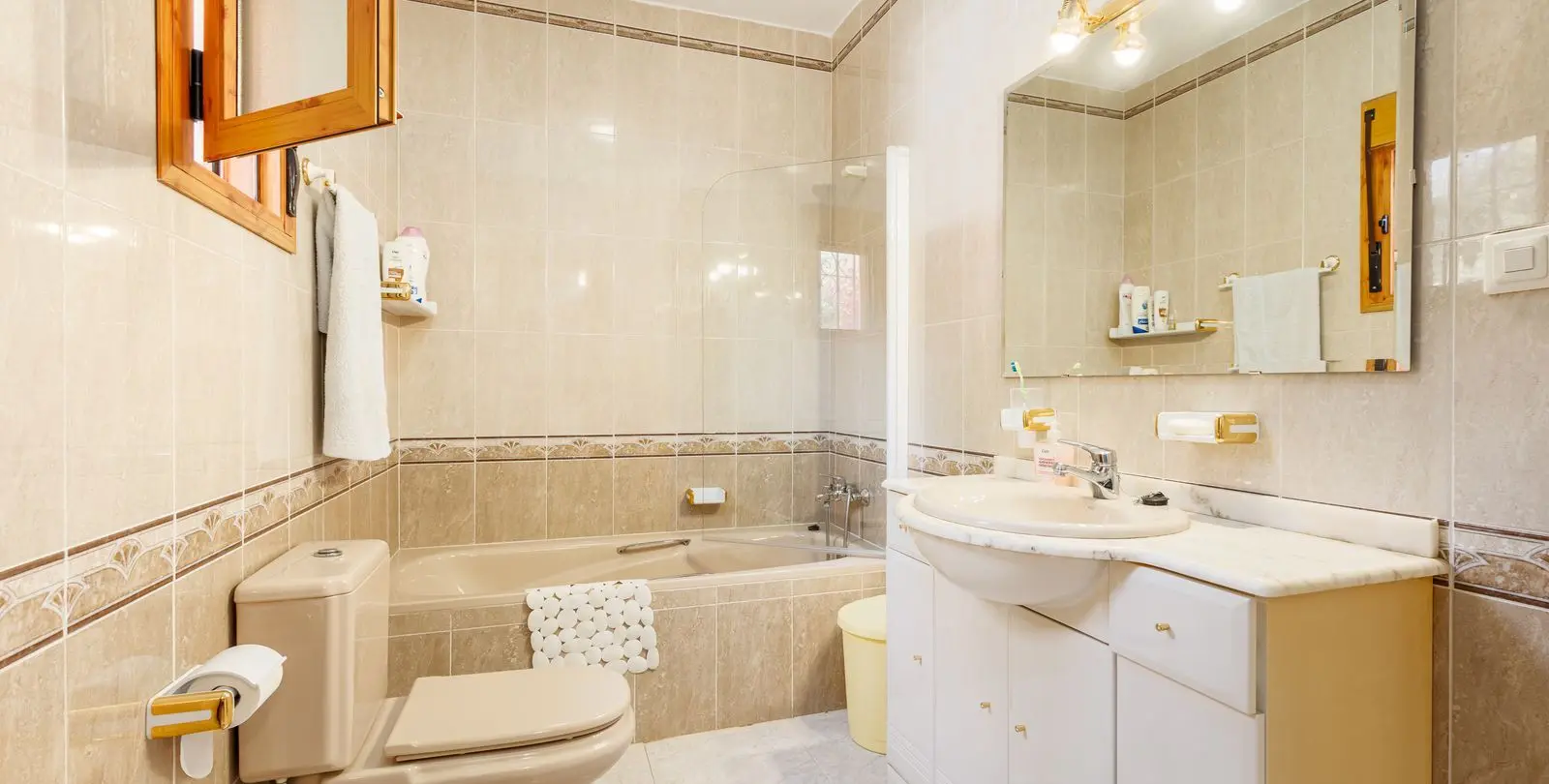 Продажа  отдельно стоящей виллы в Alhaurín el Grande 18