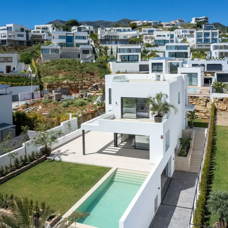 Sale of detached villa in Mijas