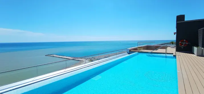 Venta de apartamento en planta media en Málaga 0