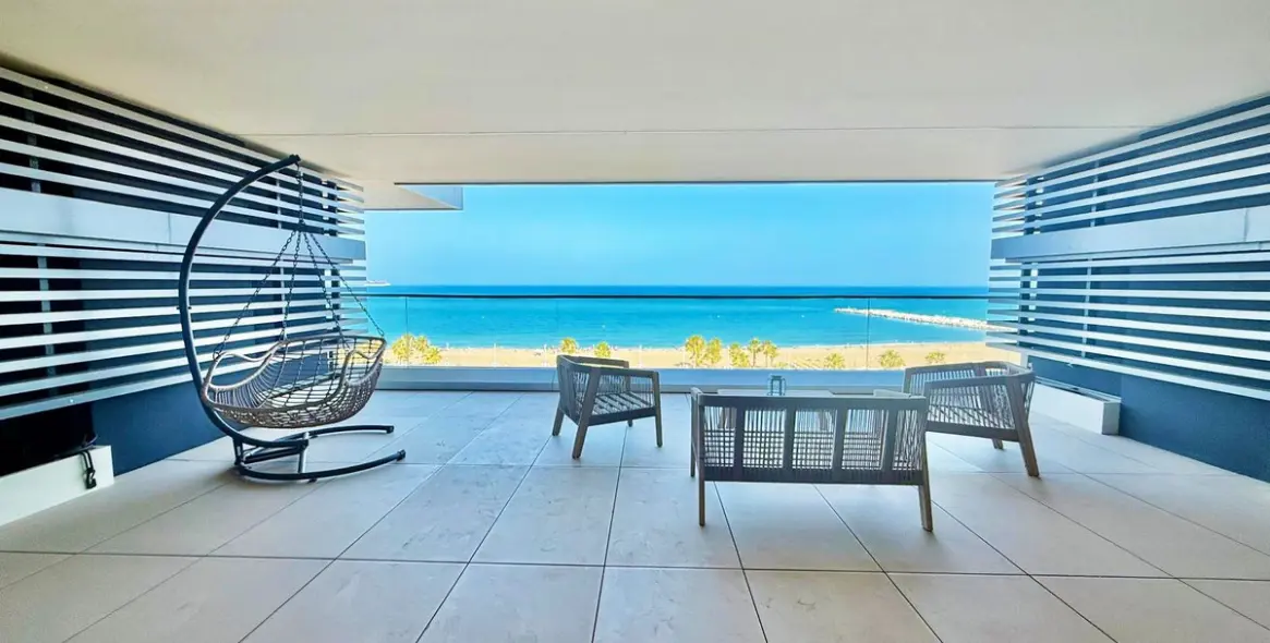 Venta de apartamento en planta media en Málaga 6