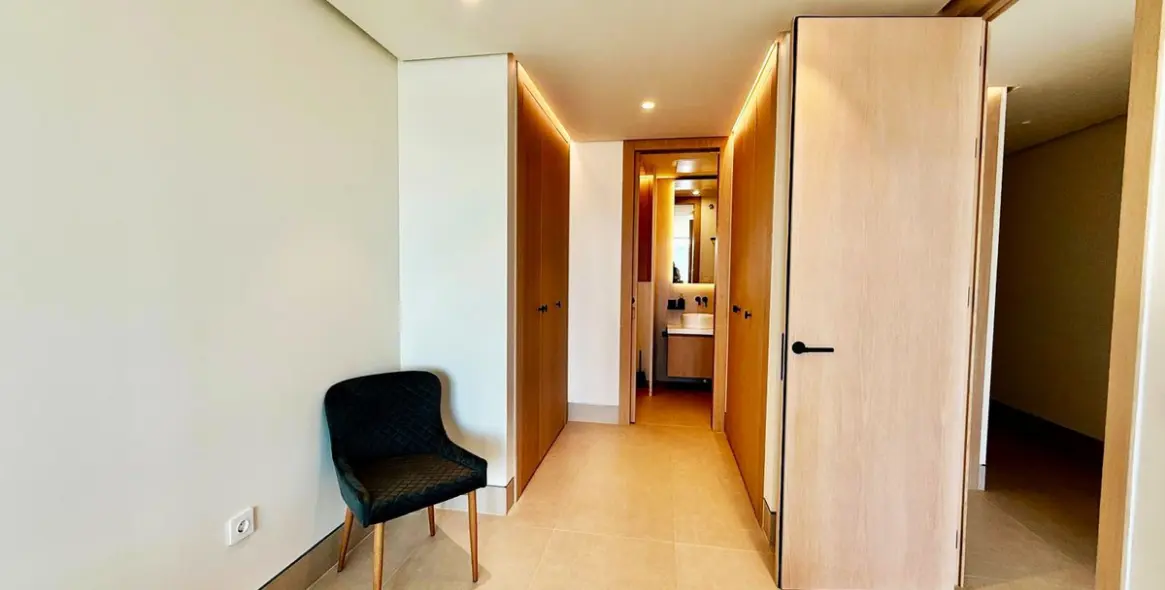 Venta de apartamento en planta media en Málaga 39