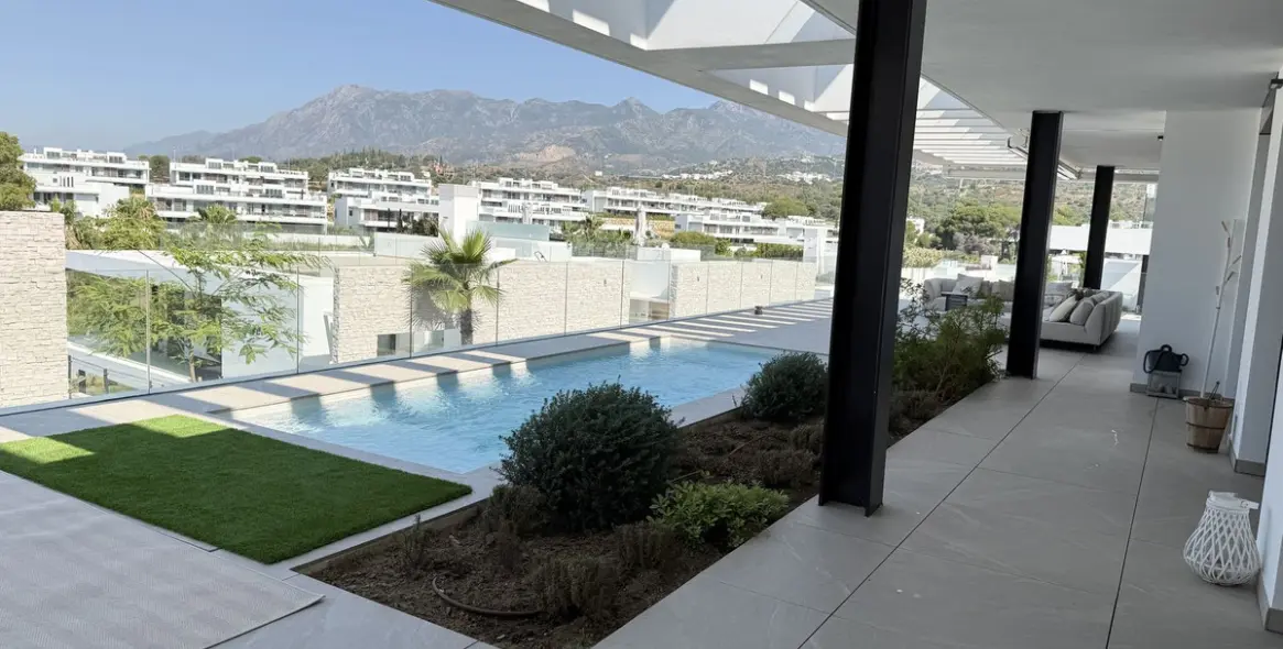 Venta de apartamento en planta baja en Santa Clara 25