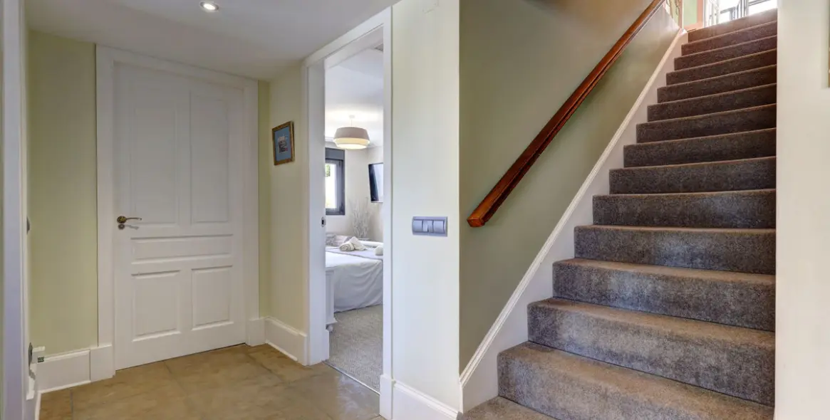 Venta de villa independiente en Casares 19