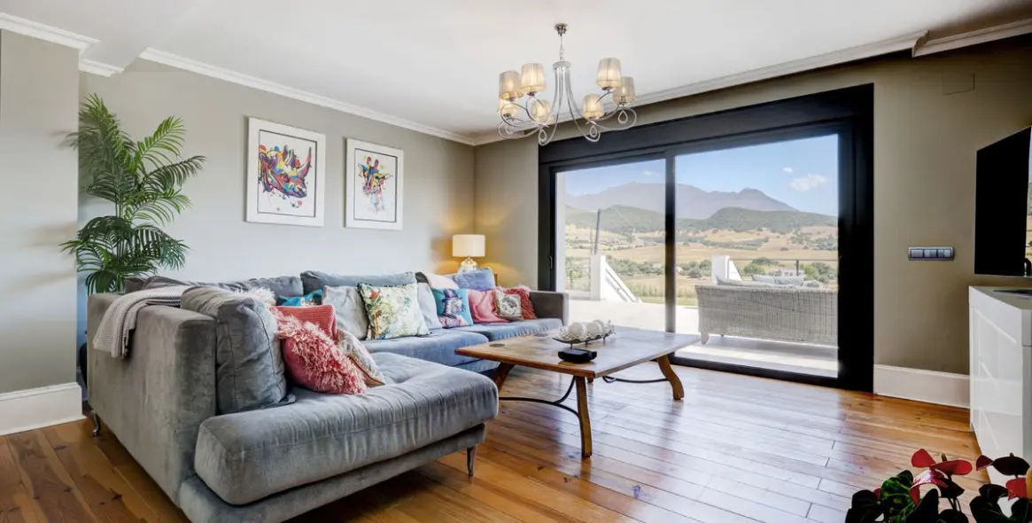 Venta de villa independiente en Casares 24
