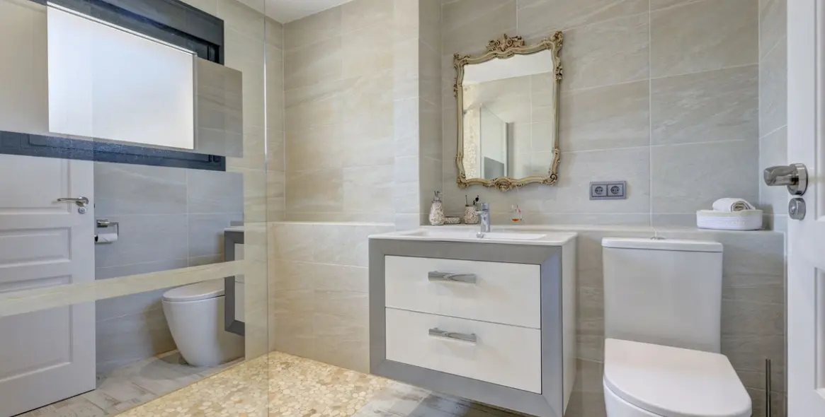 Venta de villa independiente en Casares 27