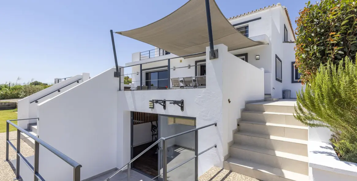 Venta de villa independiente en Casares 32