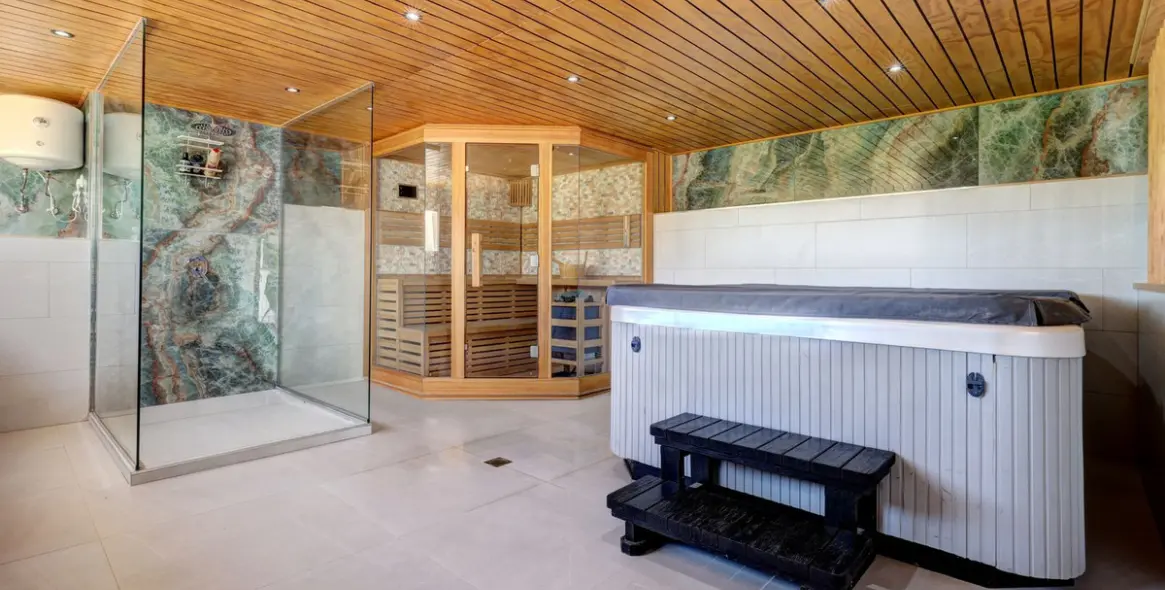 Venta de villa independiente en Casares 39
