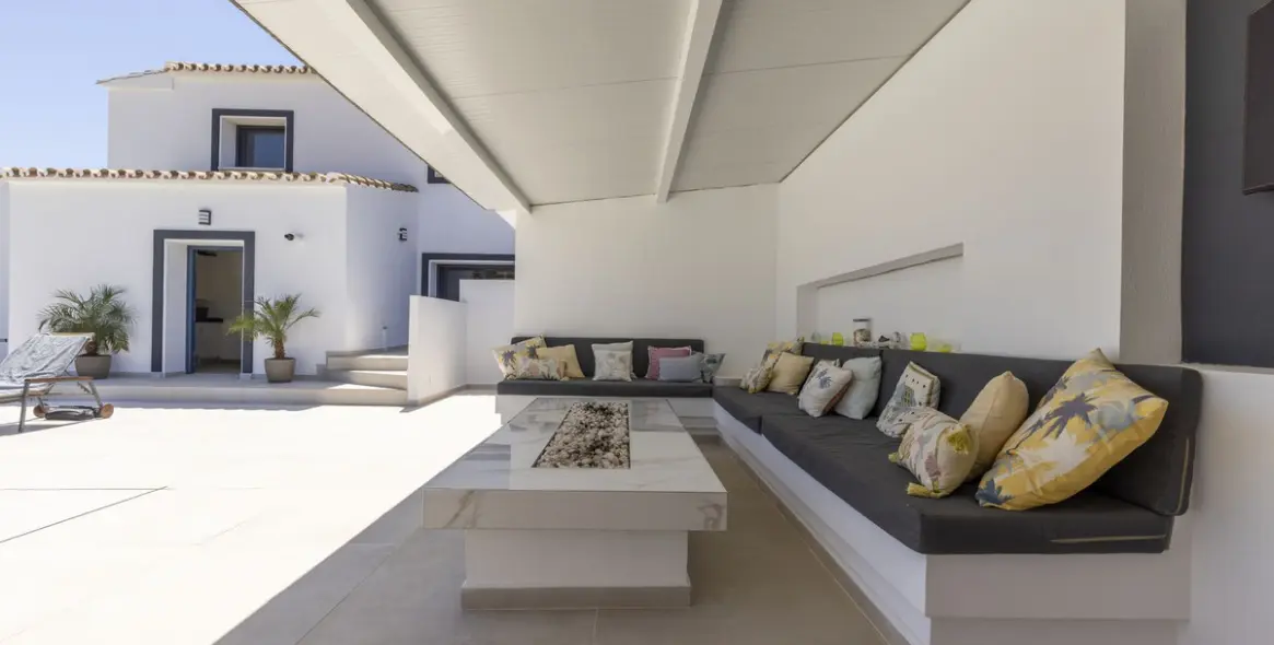 Venta de villa independiente en Casares 49