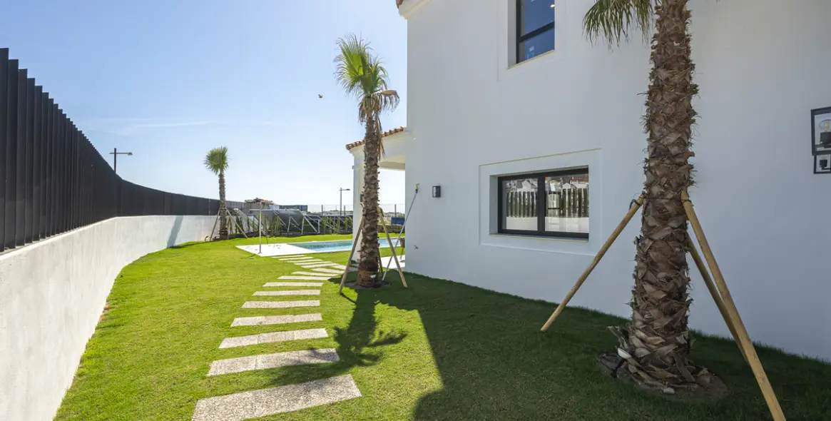 Venta de villa independiente en Estepona 4