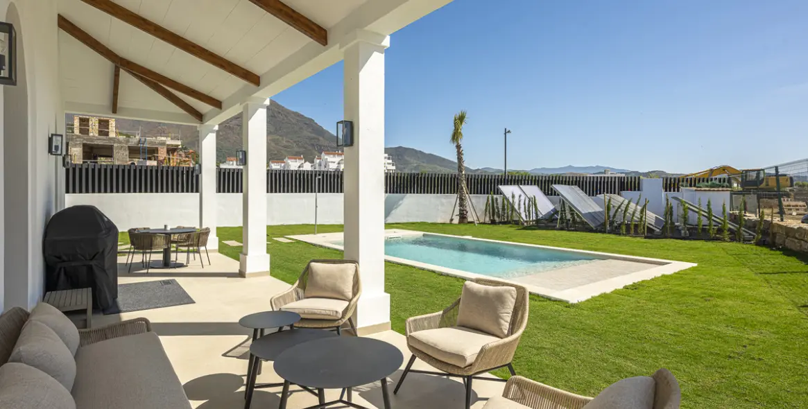 Venta de villa independiente en Estepona 6