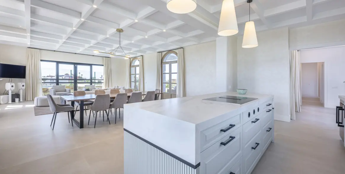 Venta de villa independiente en Estepona 14