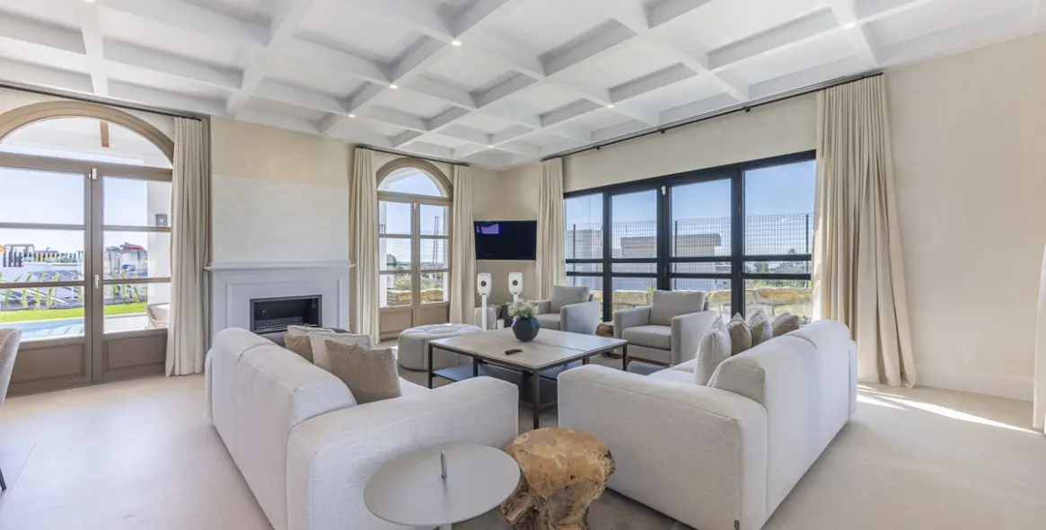 Venta de villa independiente en Estepona 22