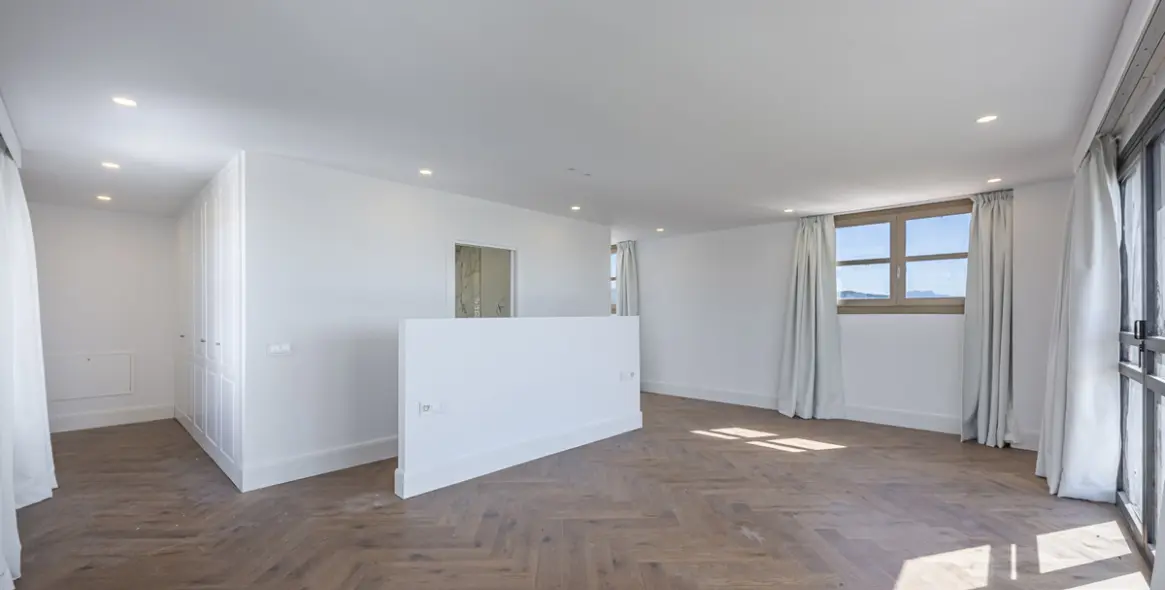 Venta de villa independiente en Estepona 33