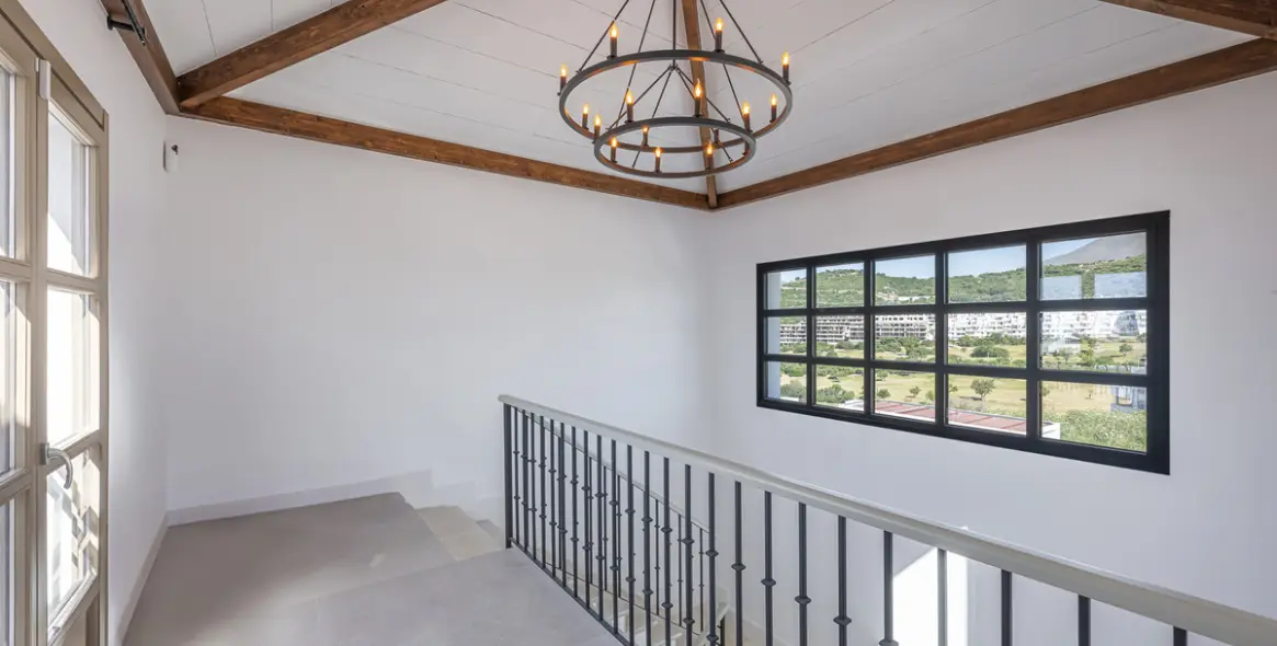 Venta de villa independiente en Estepona 51