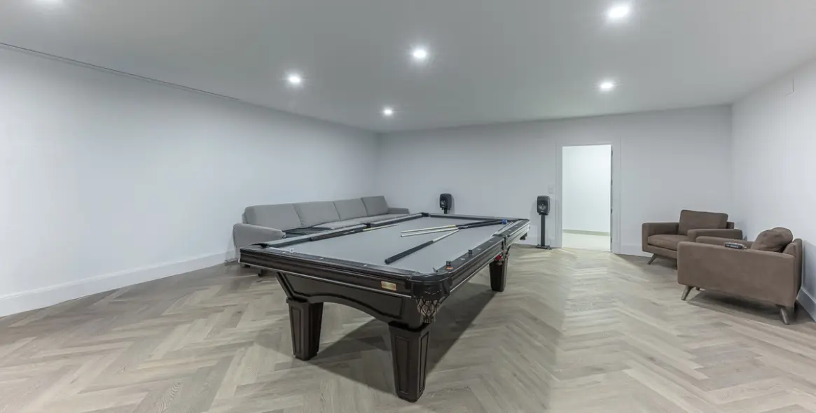 Venta de villa independiente en Estepona 81