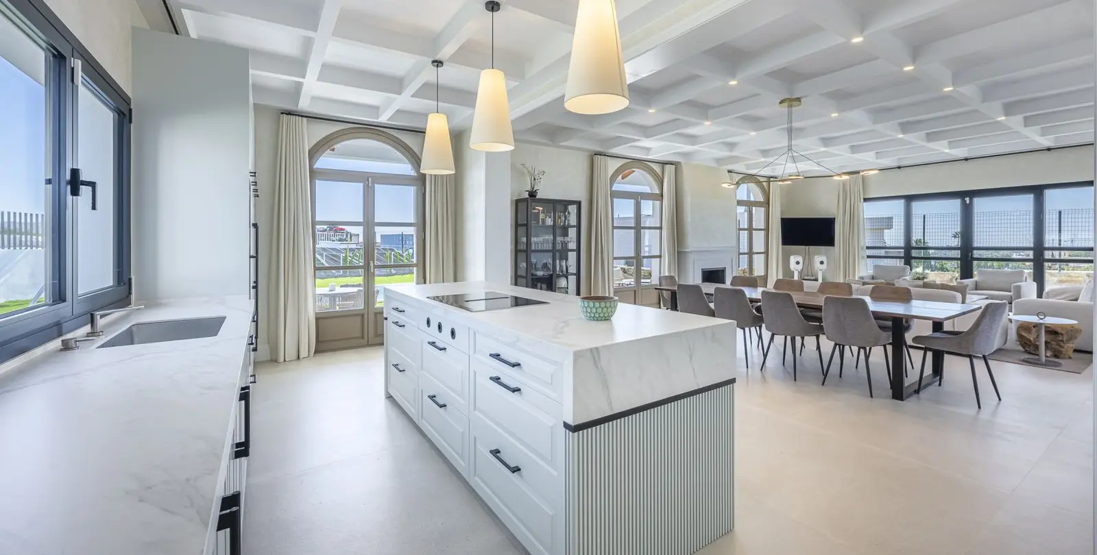 Venta de villa independiente en Estepona 9