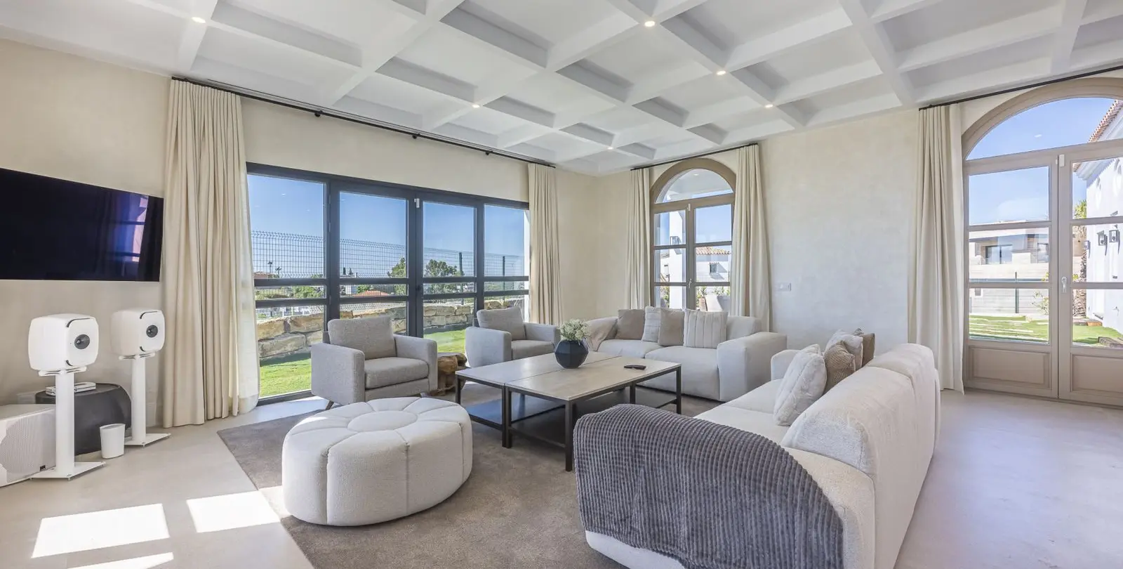 Venta de villa independiente en Estepona 18