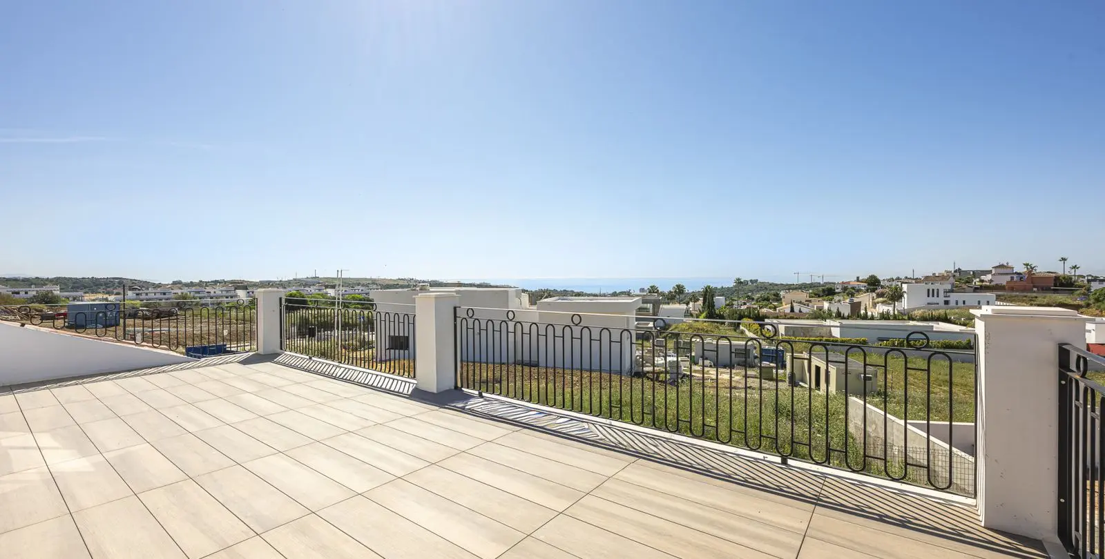 Venta de villa independiente en Estepona 36