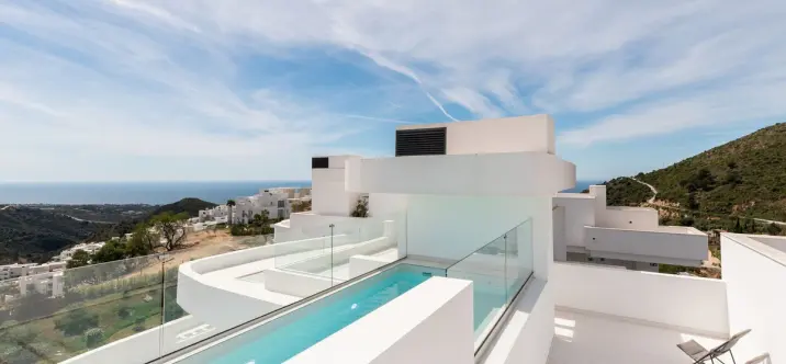 Venta de ático en Marbella 2