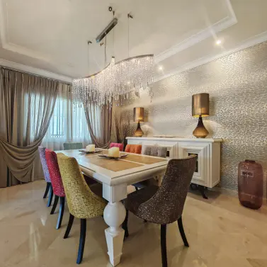 Venta de villa independiente en Elviria