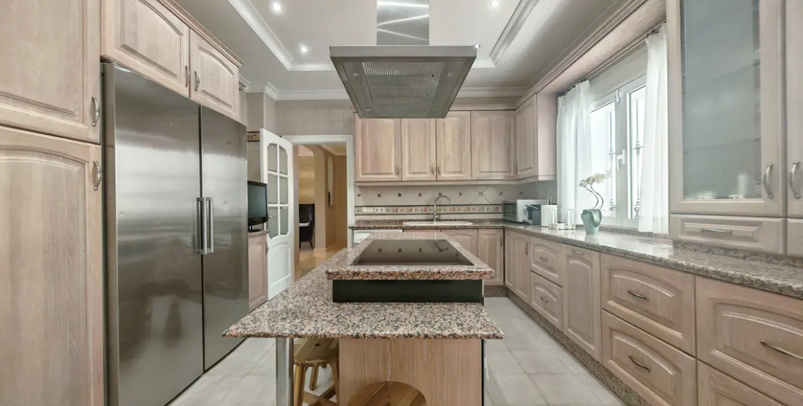 Venta de villa independiente en Elviria 7