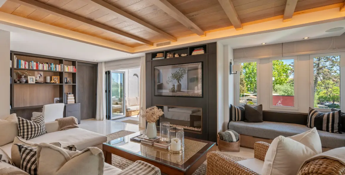Venta de apartamento en planta media en The Golden Mile 2