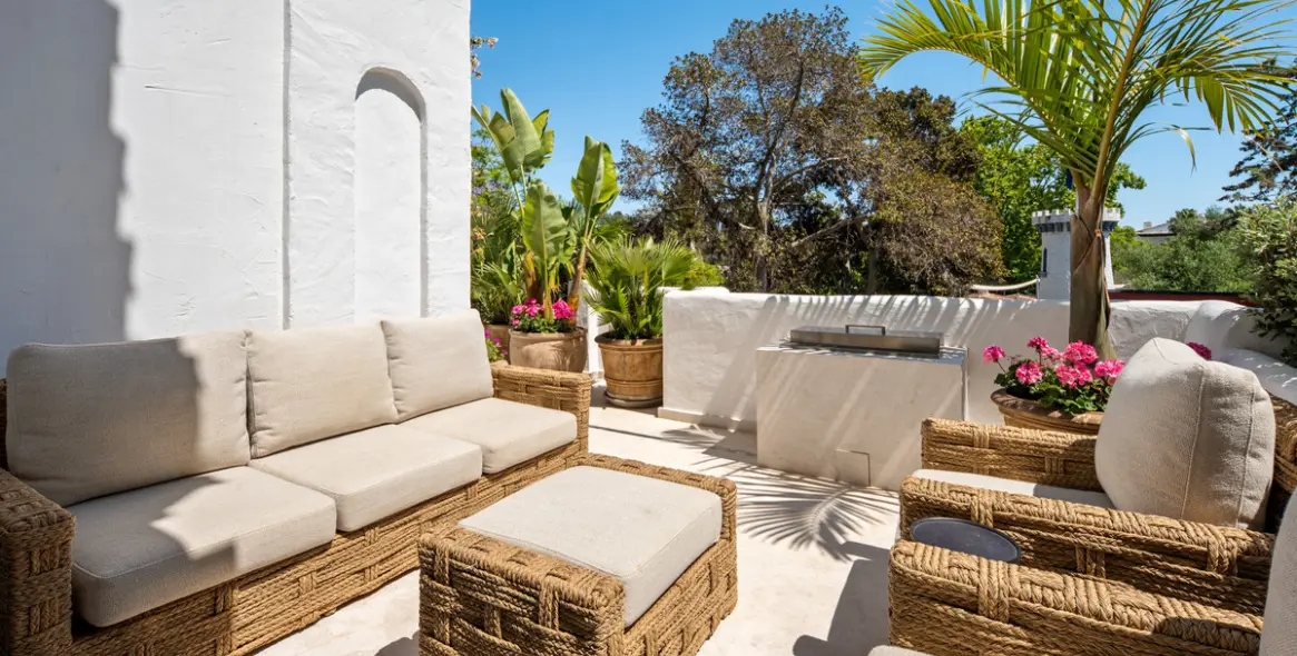 Venta de apartamento en planta media en The Golden Mile 5