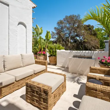 Venta de apartamento en planta media en The Golden Mile
