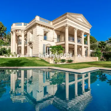 Venta de villa independiente en Sierra Blanca
