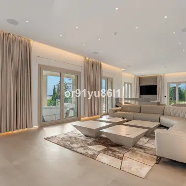 Venta de villa independiente en Sierra Blanca