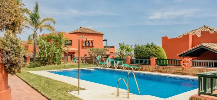 Alquiler a largo plazo de apartamento en planta media en Mijas 1