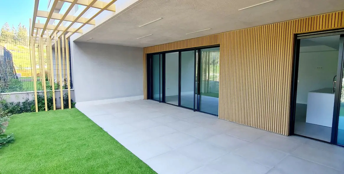 Alquiler a largo plazo de casa pareada en El Chaparral 4