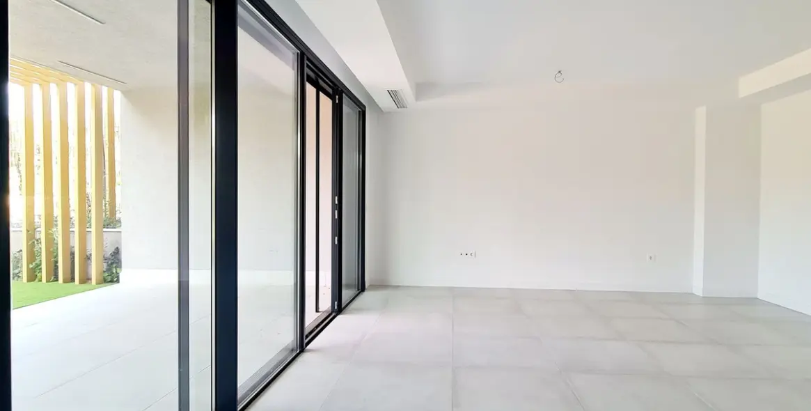 Alquiler a largo plazo de casa pareada en El Chaparral 5
