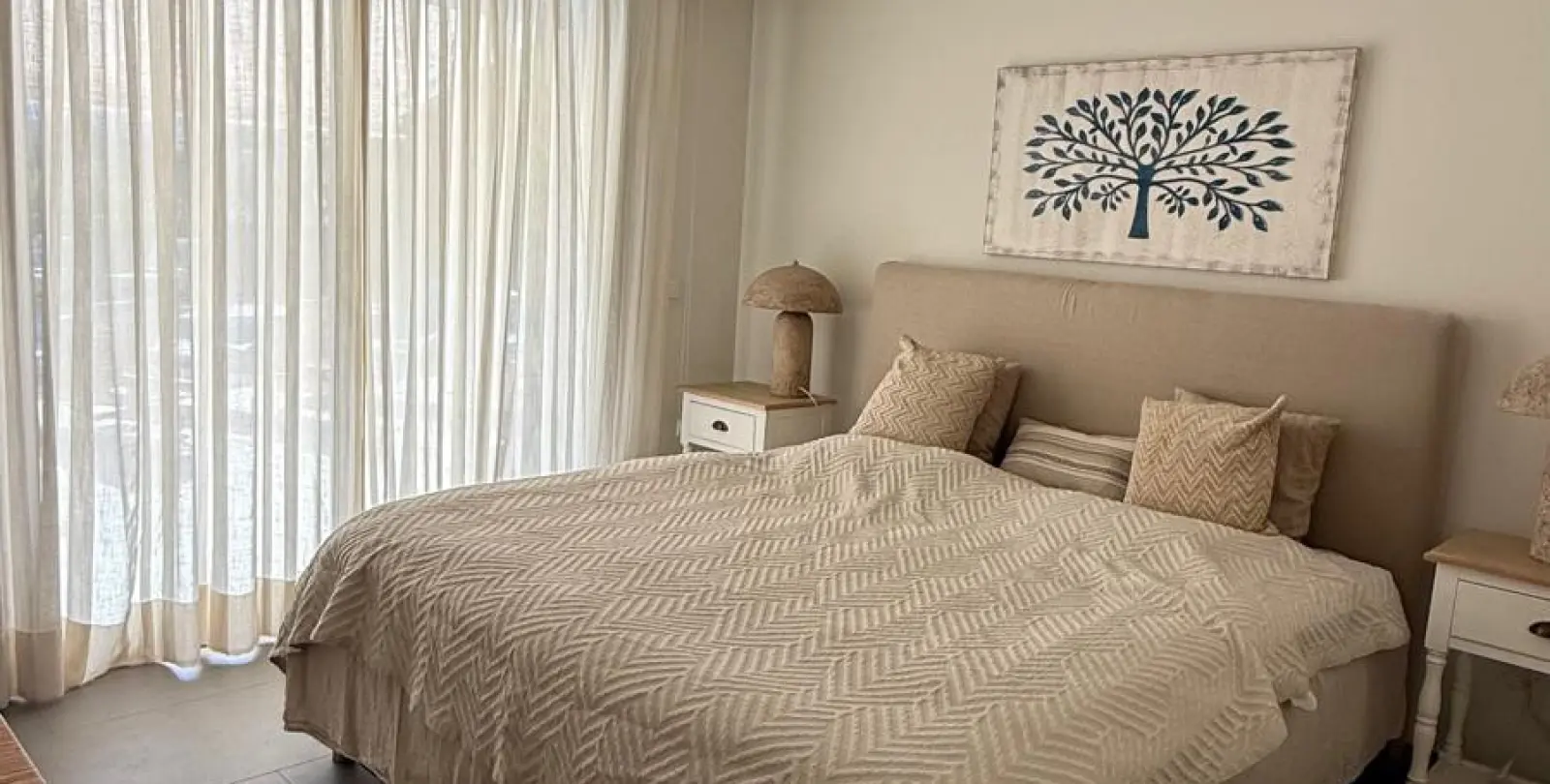 Short-term rent of detached villa in Nueva Andalucía 21