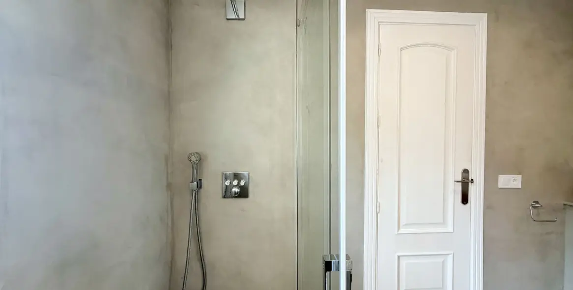 Long-term rent of detached villa in El Paraiso 32