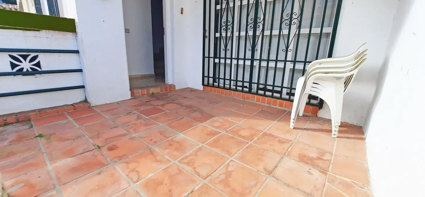 Продажа таунхауса в Las Lagunas 1
