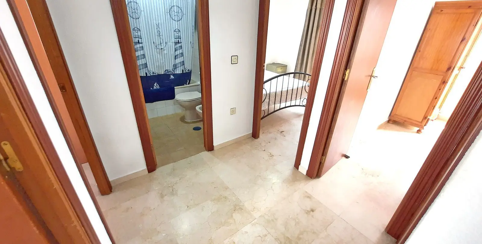 Venta de adosado en Las Lagunas 17