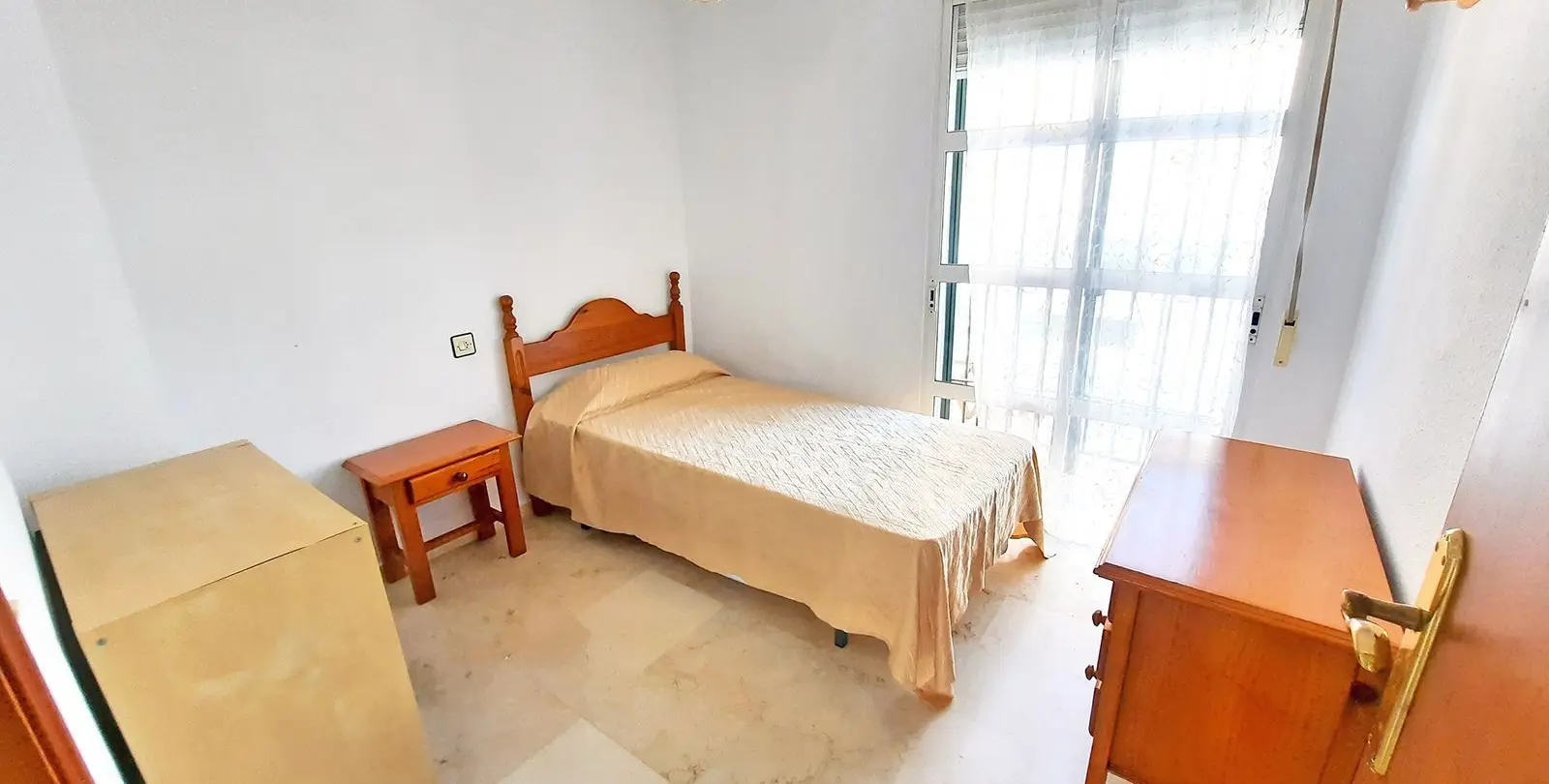 Venta de adosado en Las Lagunas 21