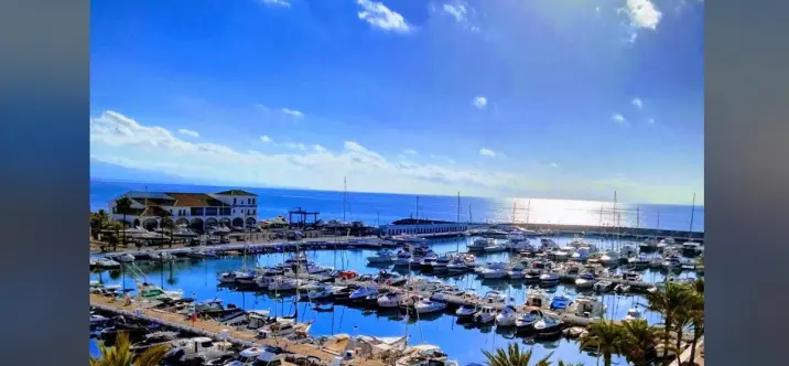 Venta de ático dúplex en La Duquesa 1