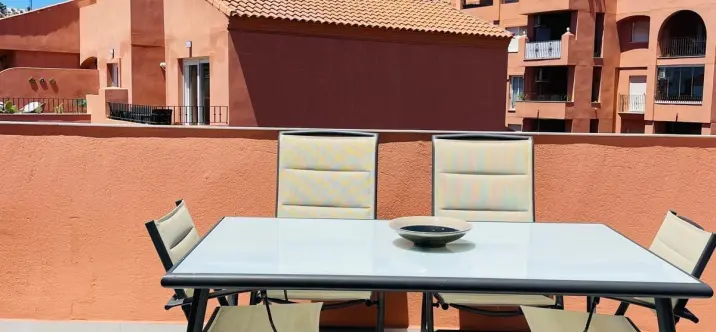 Venta de ático dúplex en La Duquesa 4