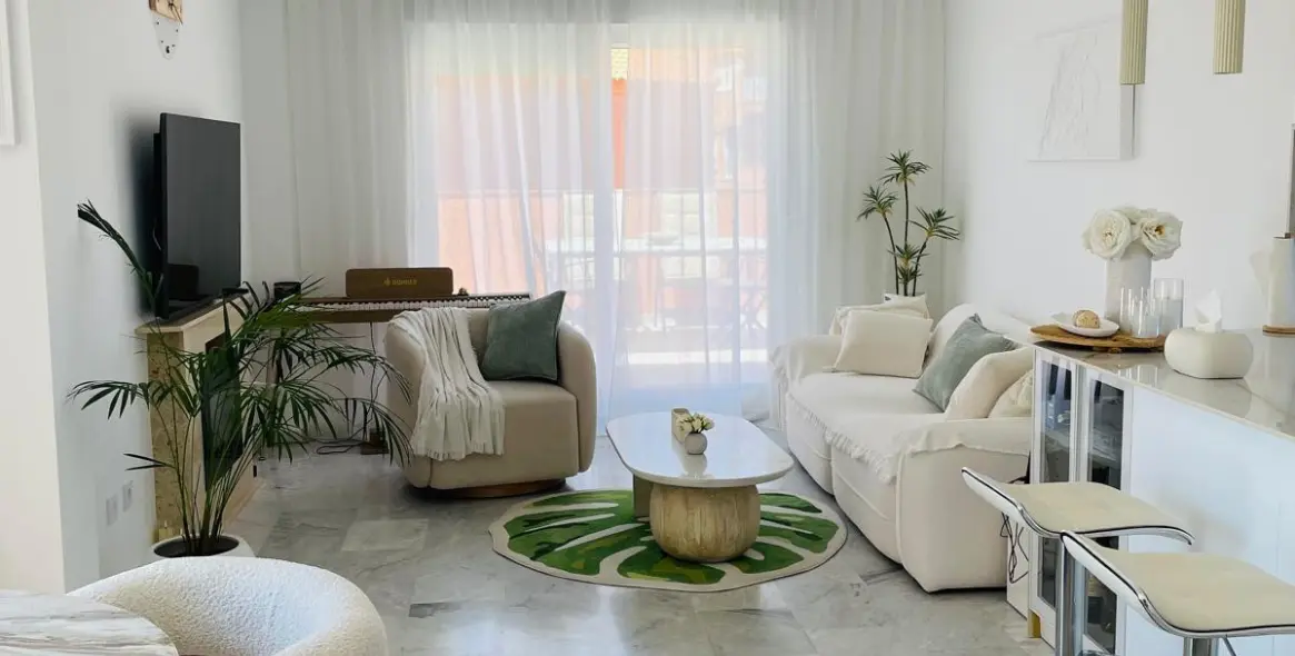 Venta de ático dúplex en La Duquesa 11