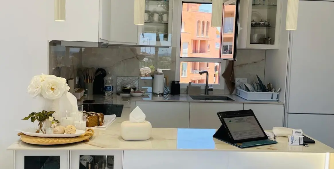Venta de ático dúplex en La Duquesa 14