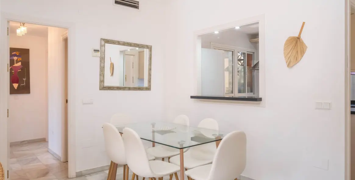 Venta de apartamento en planta media en Carib Playa 10
