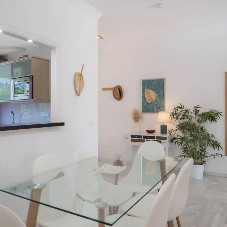Sale of middle floor apartment in Carib Playa