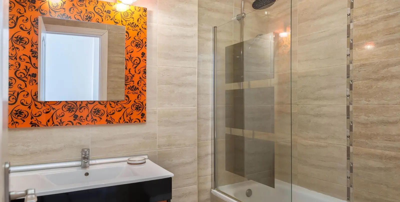 Sale of middle floor apartment in Carib Playa 13