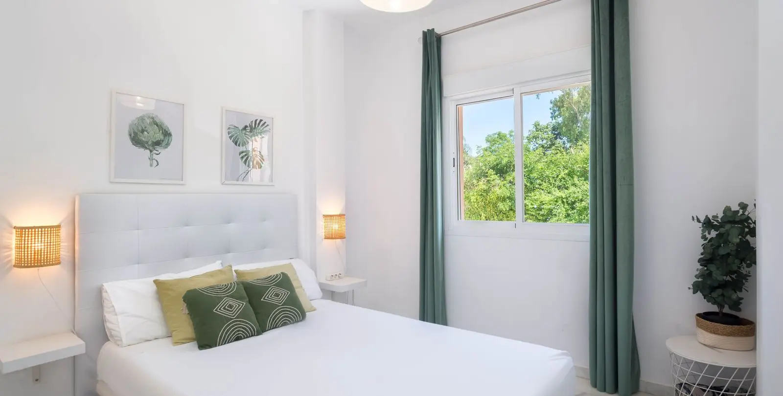 Sale of middle floor apartment in Carib Playa 14